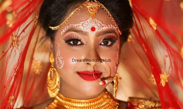 Artistic makeup studio